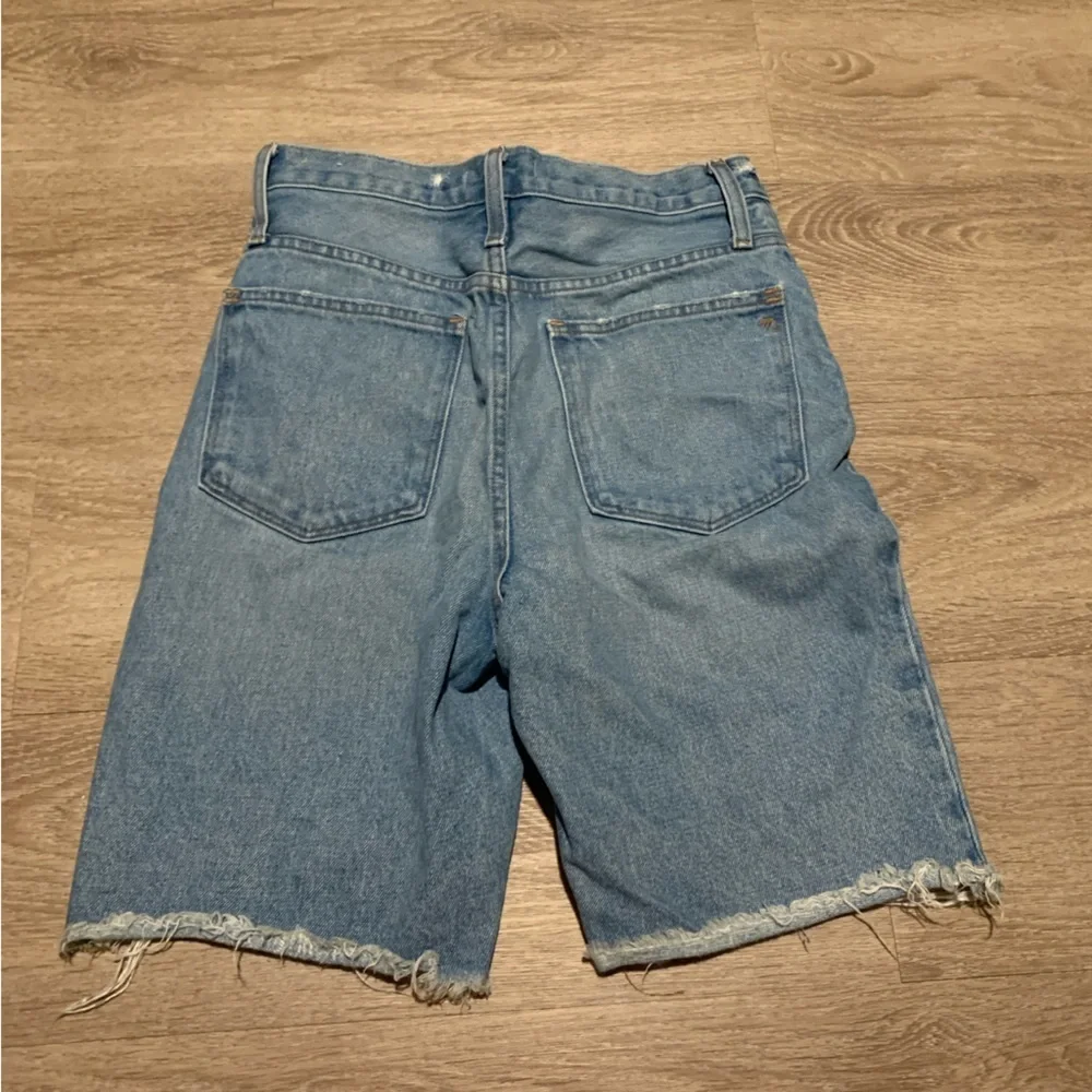 Madewell High-Rise Long Denim Shorts Size 26